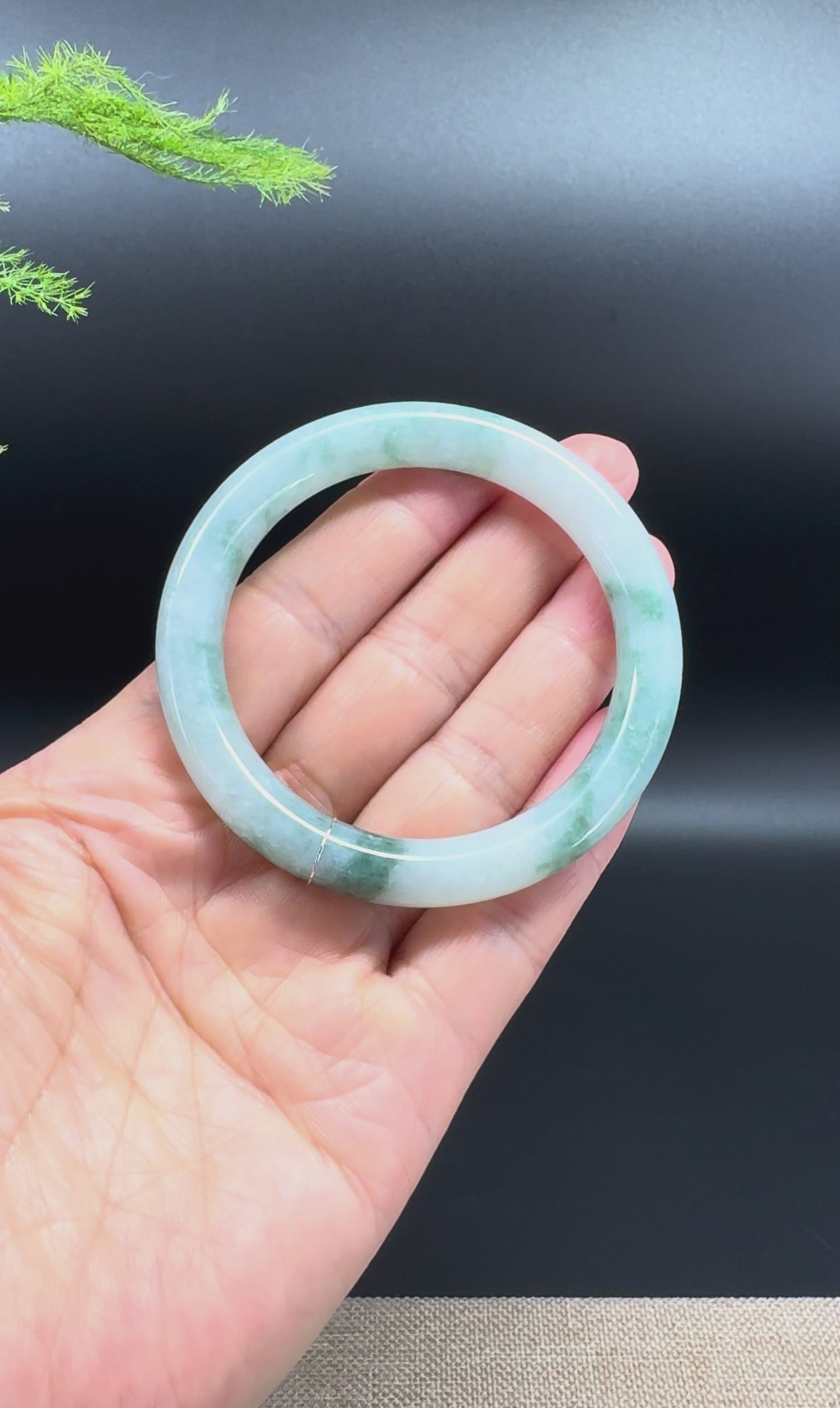 Load and play video in Gallery viewer, Genuine Burmese Icy Blue Flower Jadeite Jade Bangle Bracelet (51.9mm)
