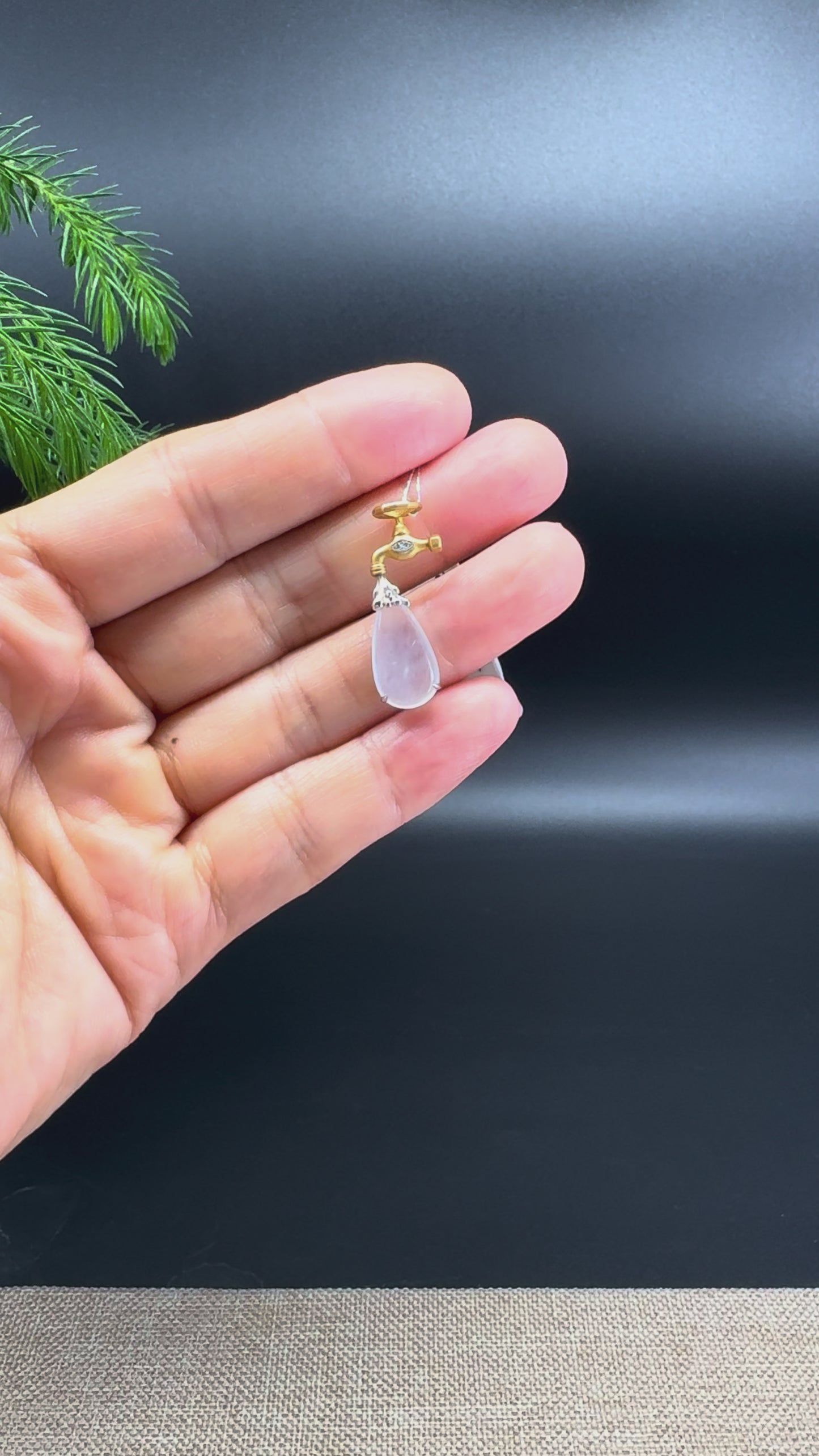 RealJade® "Water Drop" 18k Yellow Gold Icy Jadeite Jade Pendant Necklace