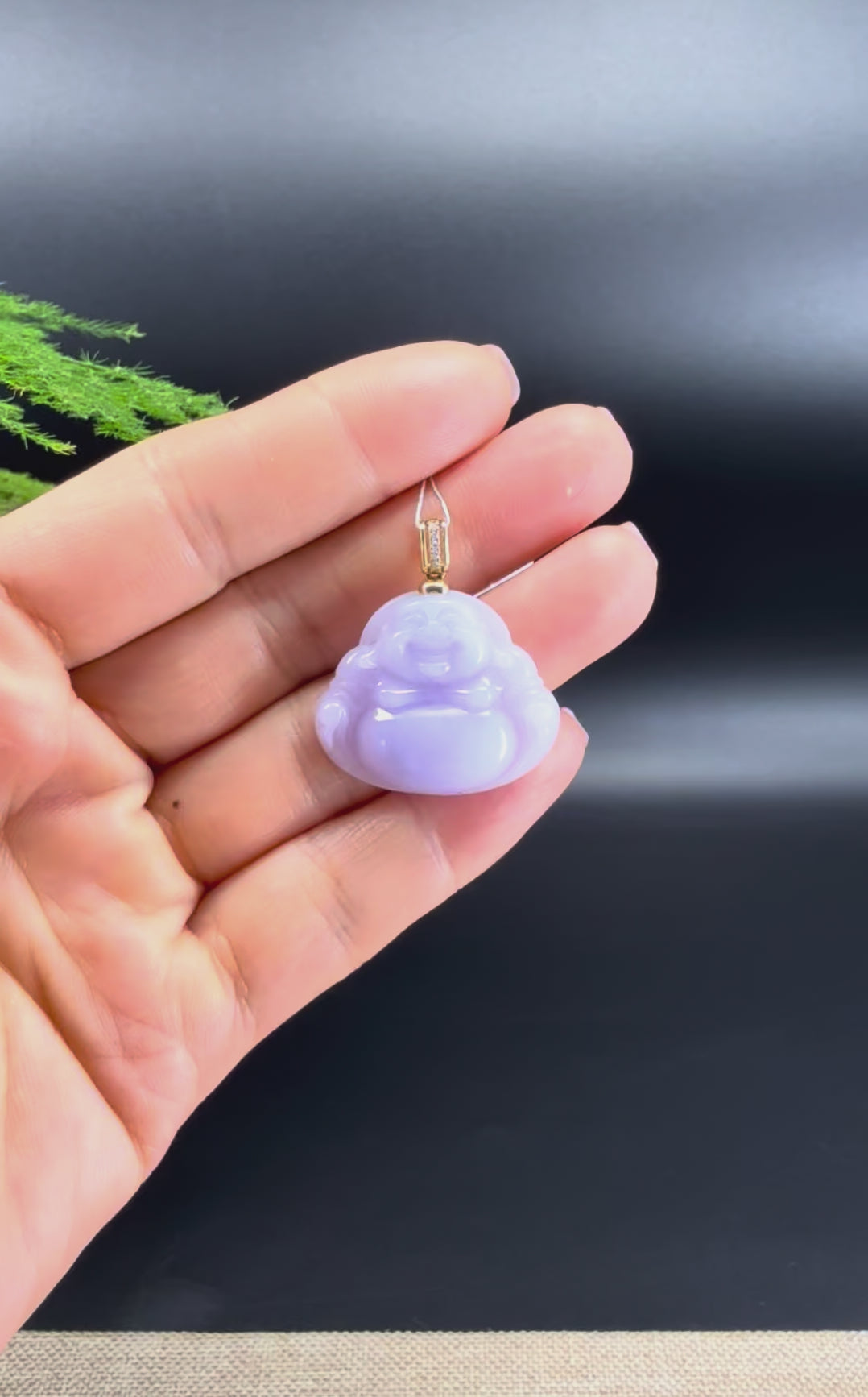 Load and play video in Gallery viewer, 18K Yellow Gold Burmese Lavender Jadeite Jade Happy Buddha Pendant

