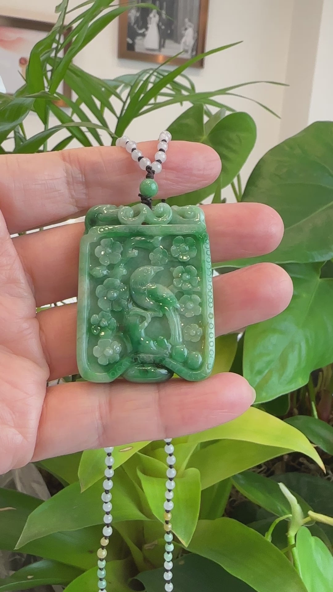 Load and play video in Gallery viewer, Genuine Green Jadeite Jade &amp;quot;Lucky Bird on Branch&amp;quot; Pendant Necklace With Real Jadeite jade Beads Necklace
