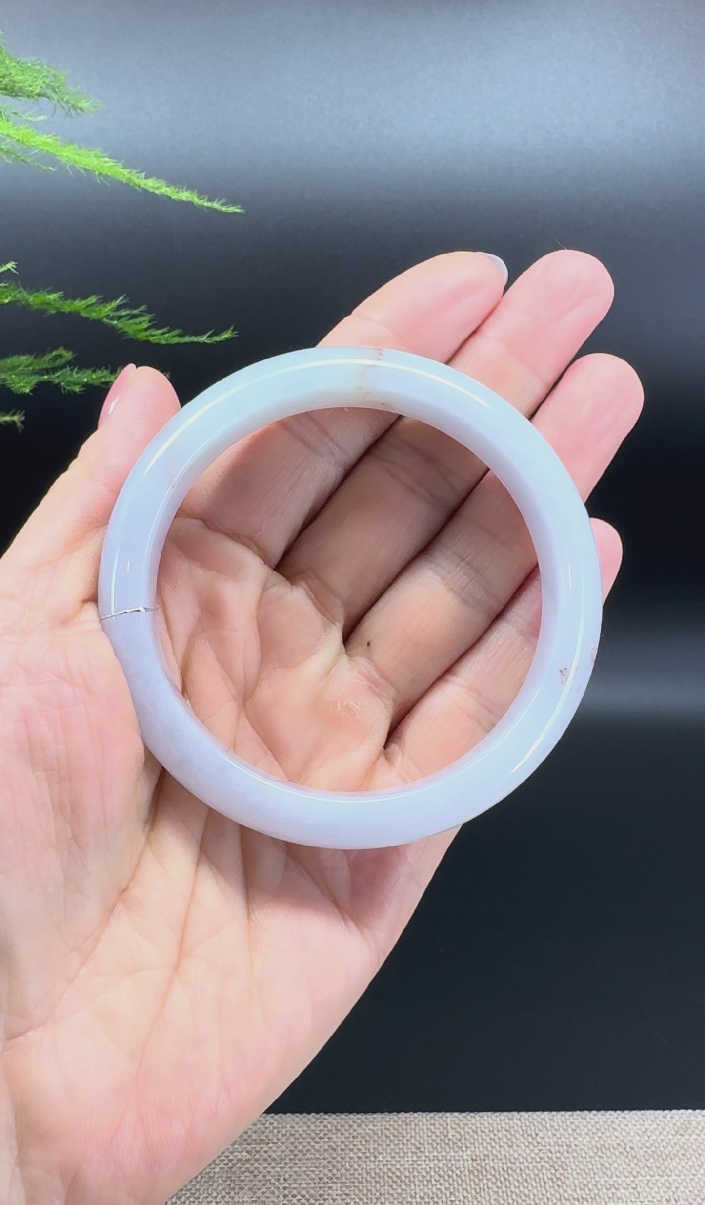 Load and play video in Gallery viewer, Genuine Burmese Lavender Green Jade Jadeite Bangle Bracelet ( 57.6mm )
