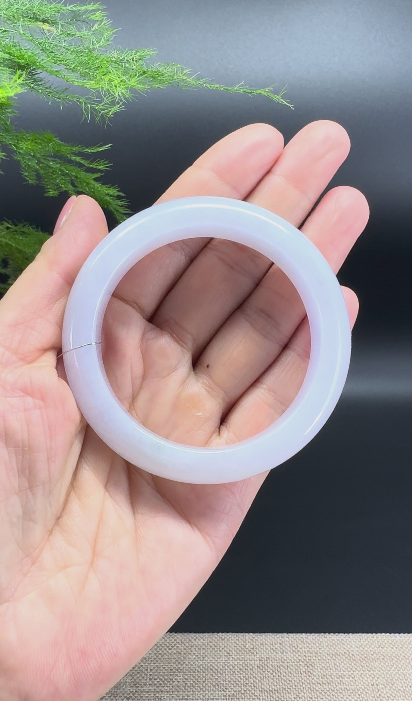 Load and play video in Gallery viewer, Genuine Burmese Icy Lavender Jade Jadeite Bangle Bracelet (52.3mm)
