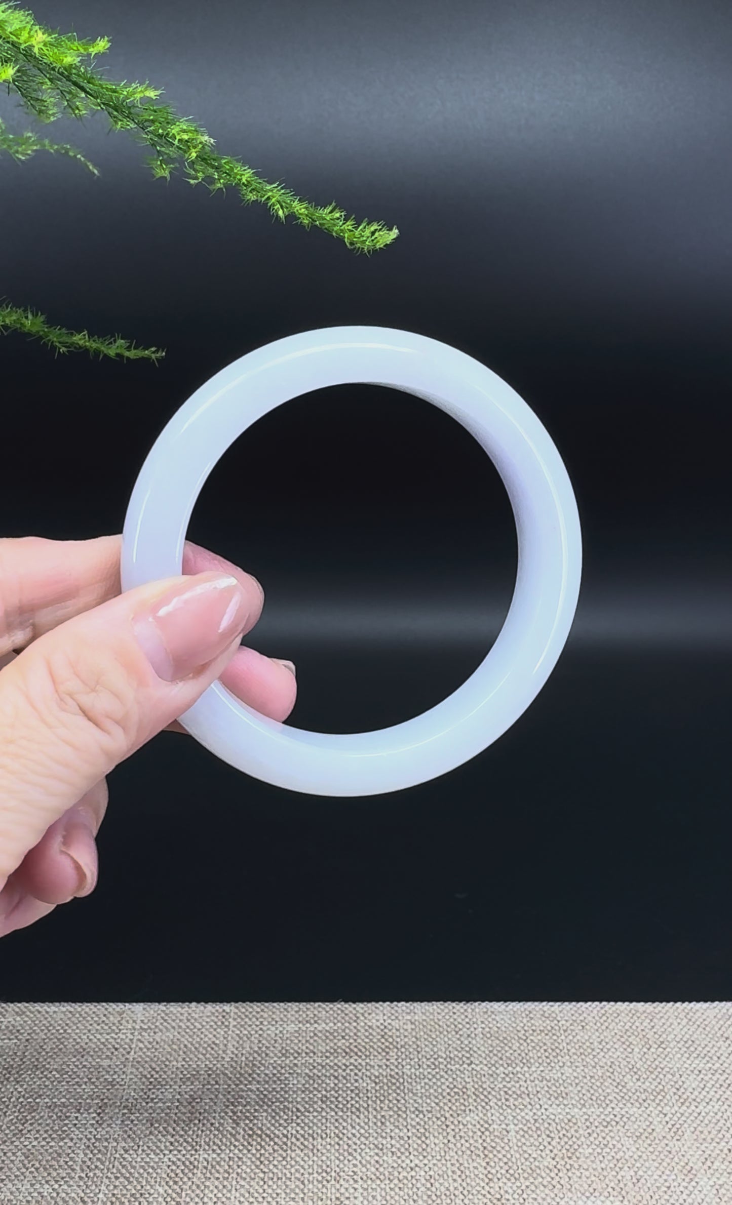 Load and play video in Gallery viewer, Genuine Burmese Lavender Jade Jadeite Bangle Bracelet (56.8mm)
