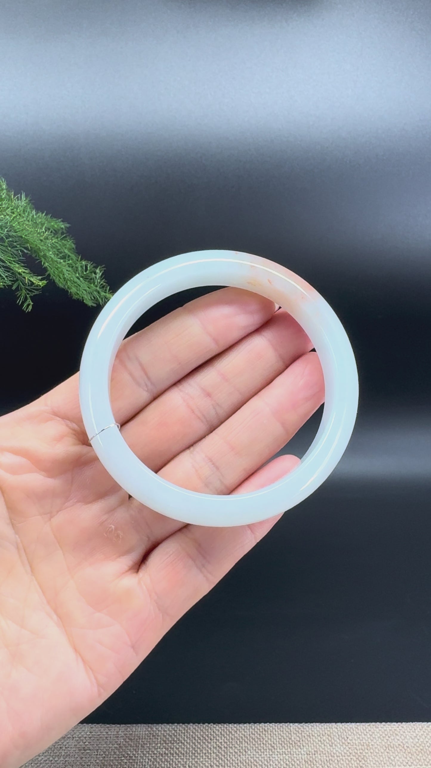 Load and play video in Gallery viewer, Genuine Burmese White Orange Jadeite Jade Bangle Bracelet ( 55.3mm )
