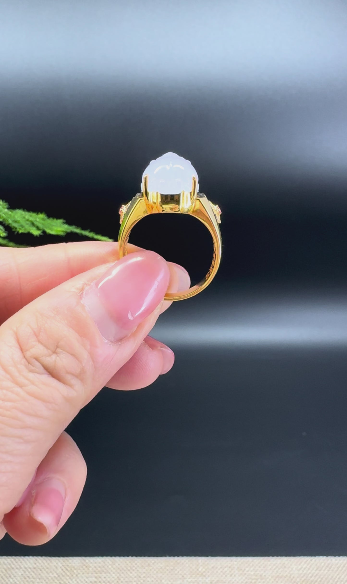 RealJade® 18K Yellow Gold Icy Lavender Jadeite Jade PiXiu Ring
