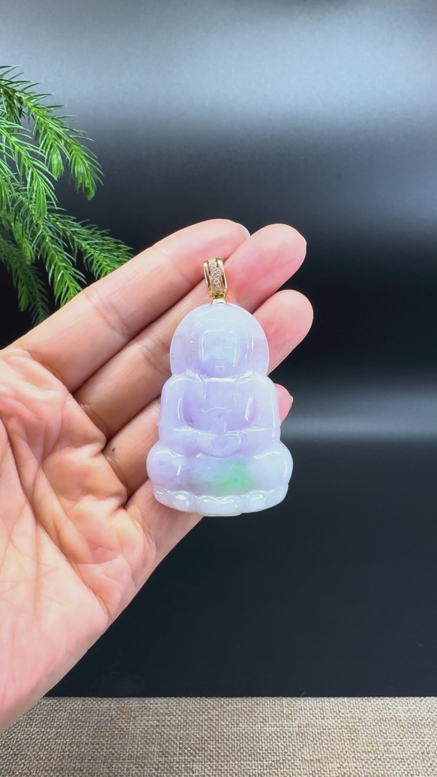 Load and play video in Gallery viewer, 14K Yellow Gold  Burmese Natural Lavender Green Jadeite Jade Guanyin Pendant
