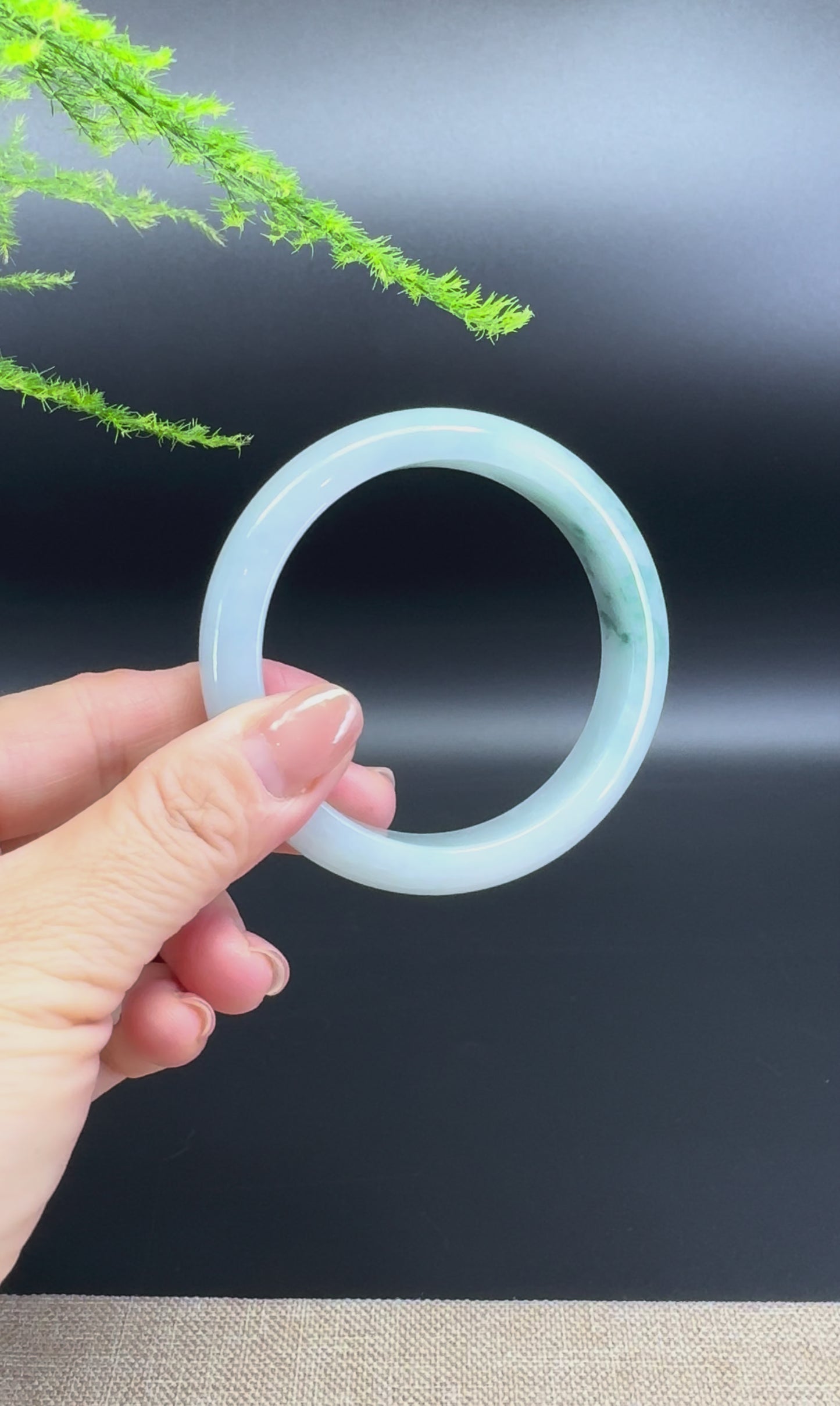 Load and play video in Gallery viewer, Genuine Burmese Oil Green Jade Jadeite Bangle Bracelet (57.5mm)
