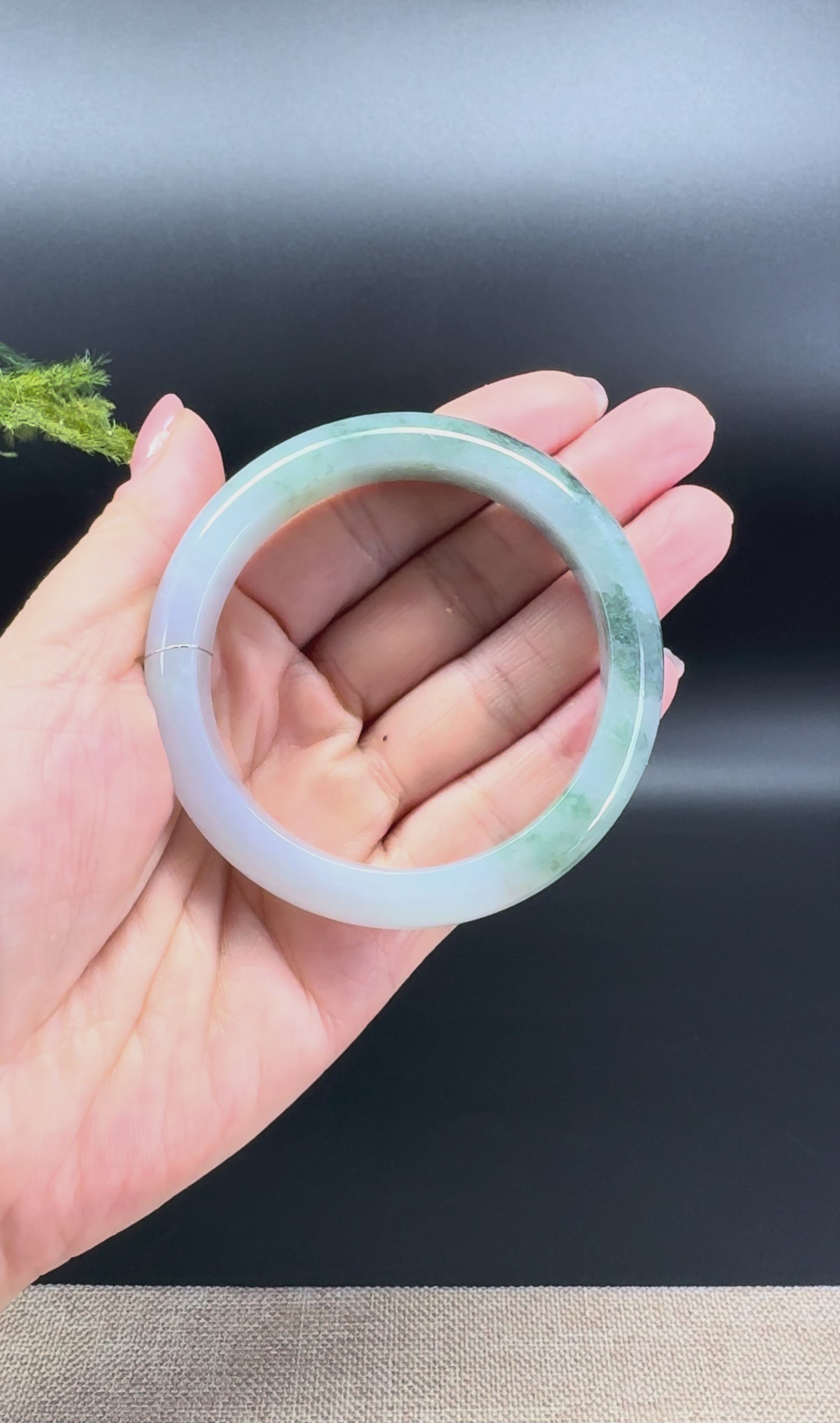 Load and play video in Gallery viewer, Genuine Burmese Icy Blue Flower Jade Jadeite Bangle Bracelet ( 56.1mm )
