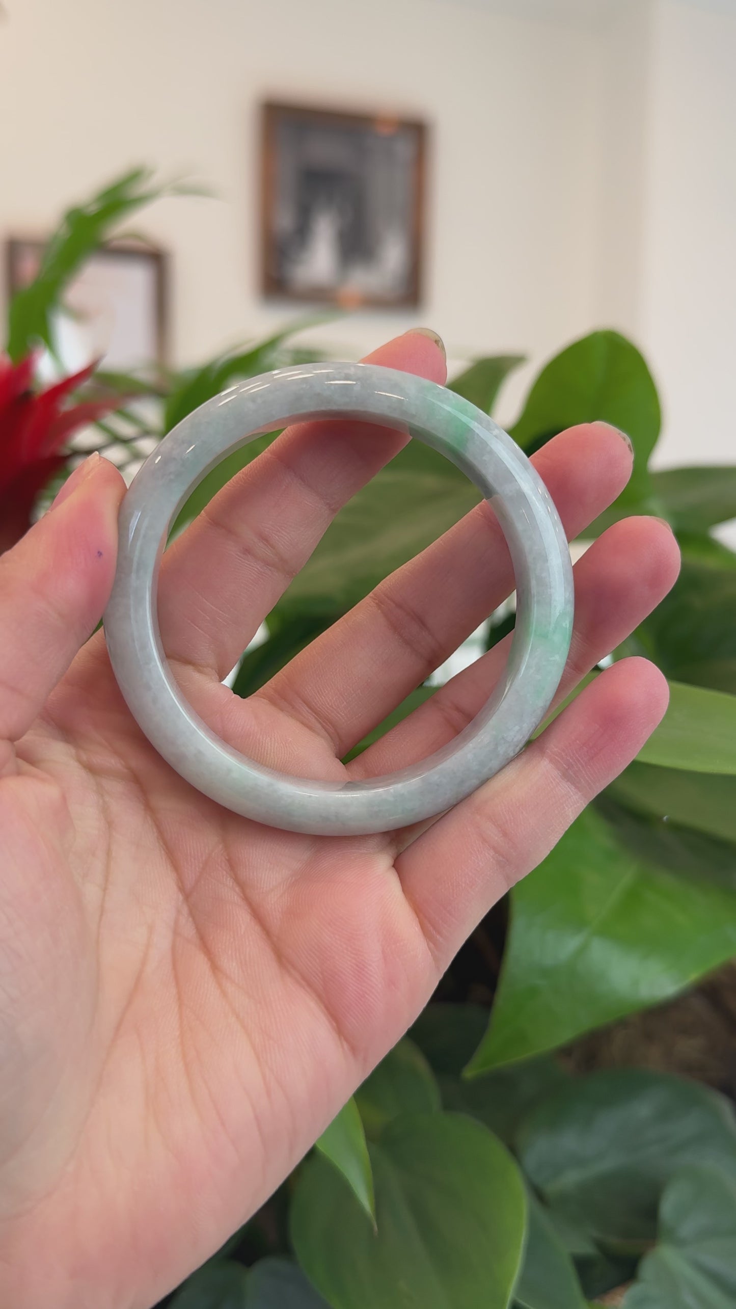 Load and play video in Gallery viewer, RealJade® Co. &amp;quot;Classic Bangle&amp;quot; Genuine Burmese Green Jadeite Jade Bangle Bracelet (56.60mm) #T210
