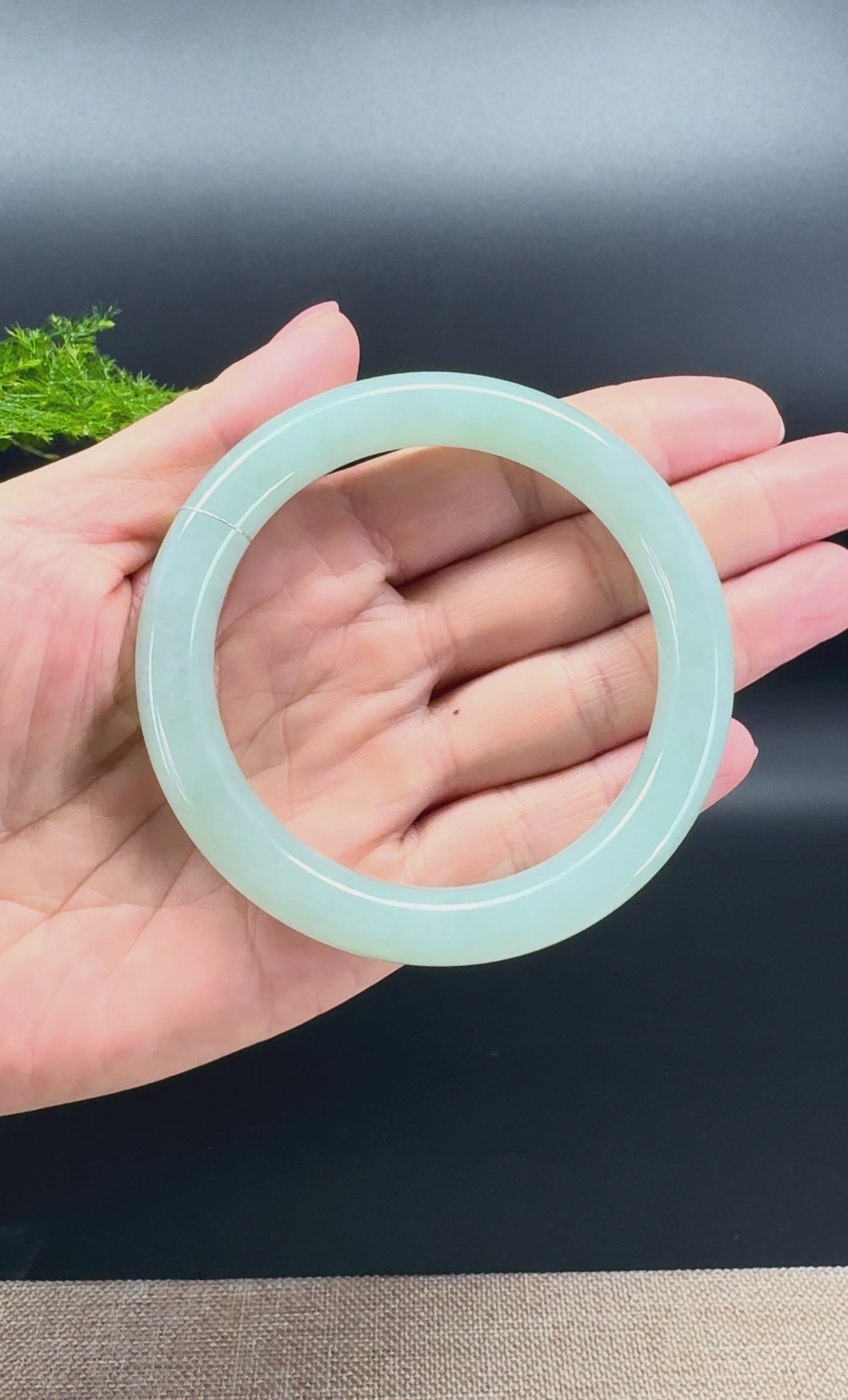 Load and play video in Gallery viewer, Genuine Burmese Icy Green Jade Jadeite Bangle Bracelet (58.1mm)
