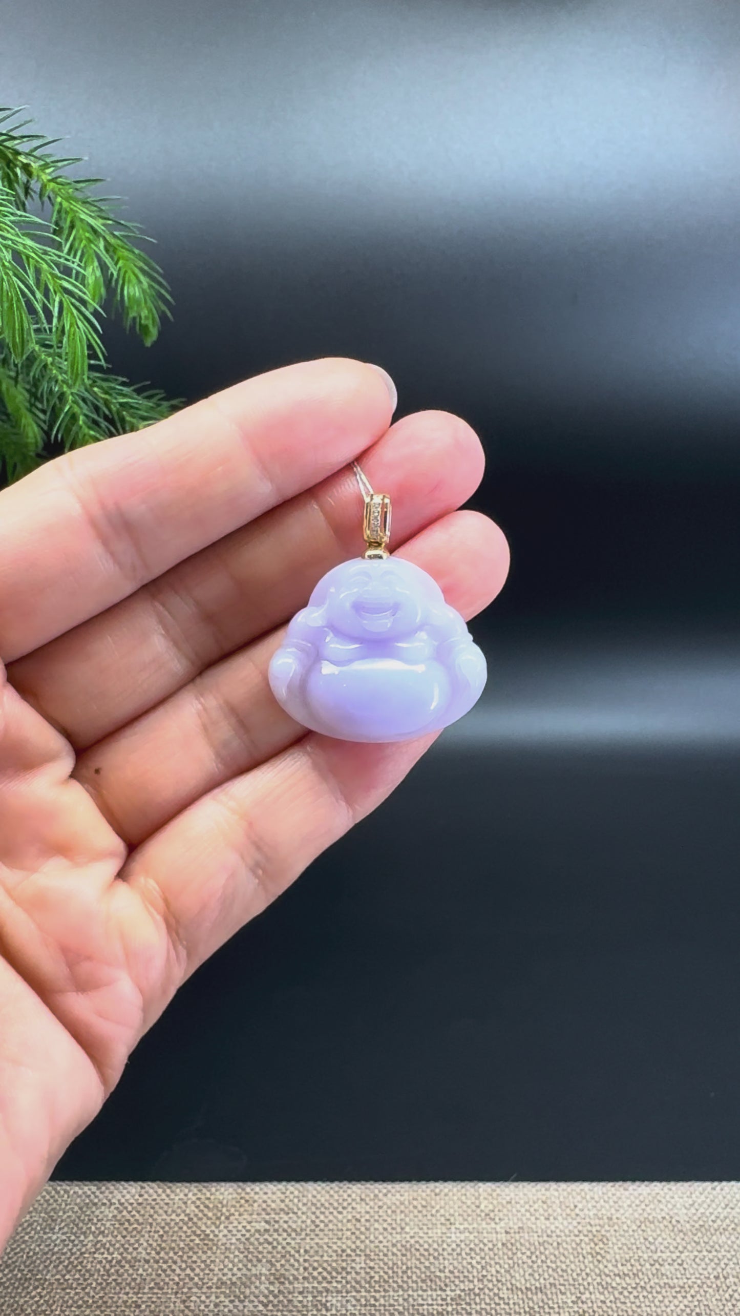 Load and play video in Gallery viewer, 14K Yellow Gold Burmese Lavender Jadeite Jade Happy Buddha Pendant
