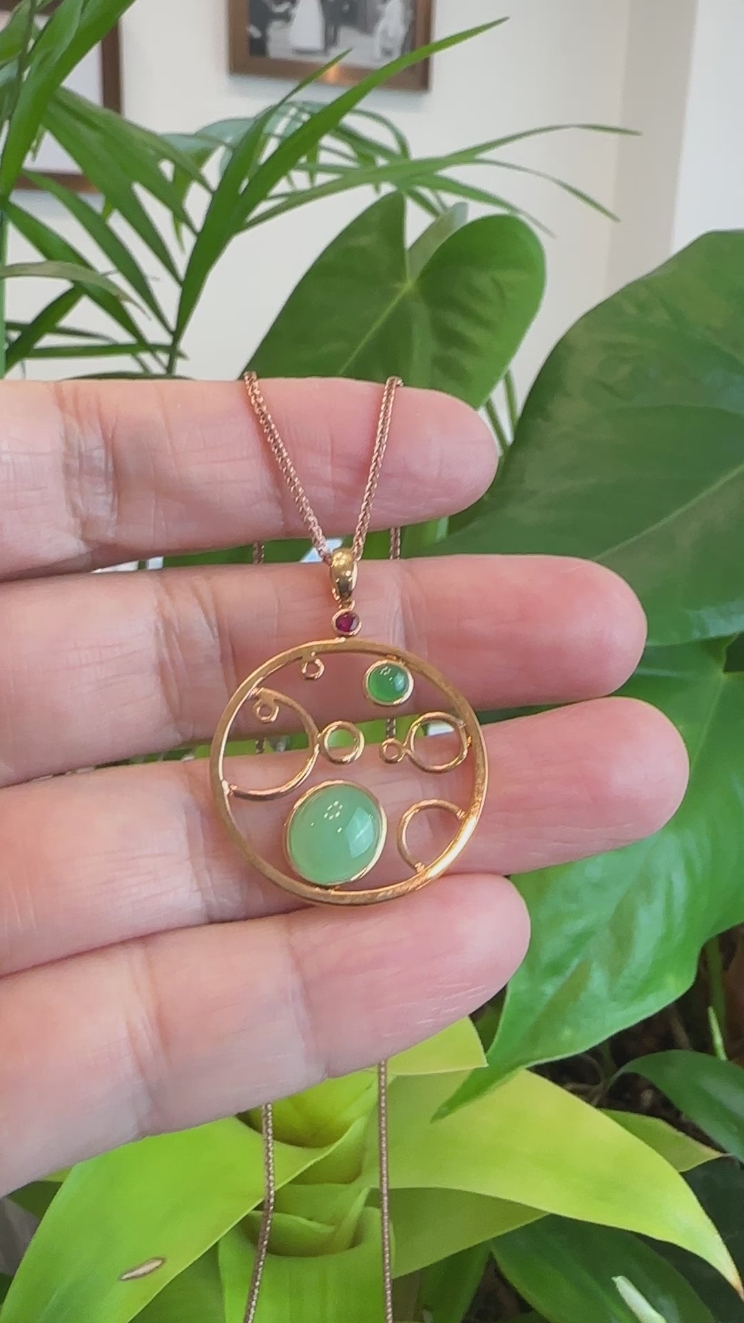 Load and play video in Gallery viewer, RealJade® &amp;quot;Bubble Collection&amp;quot; 18k Rose Gold Genuine Burmese Jadeite Necklace With Diamonds
