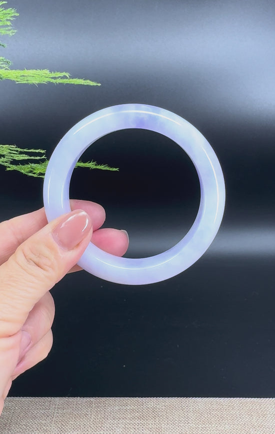 Load and play video in Gallery viewer, Genuine Burmese Lavender Jade Jadeite Bangle Bracelet (57.6mm)
