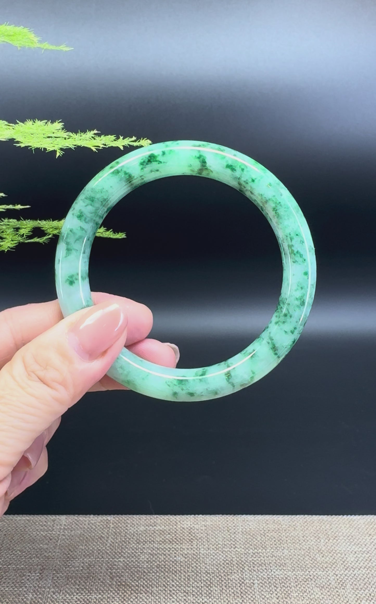 Load and play video in Gallery viewer, Genuine Burmese Oil Green Jade Jadeite Bangle Bracelet ( 55.9mm )
