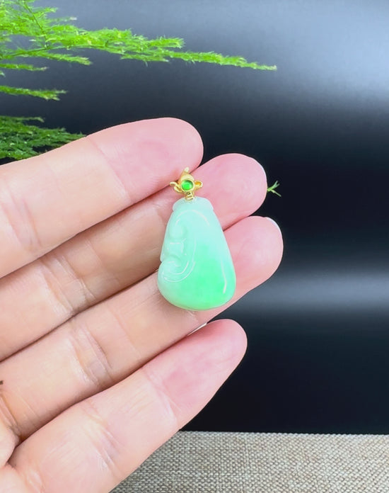 Load and play video in Gallery viewer, RealJade® Co. Genuine Green Jadeite Jade Good Luck RuYi Necklace With 18K Yellow Gold Bail
