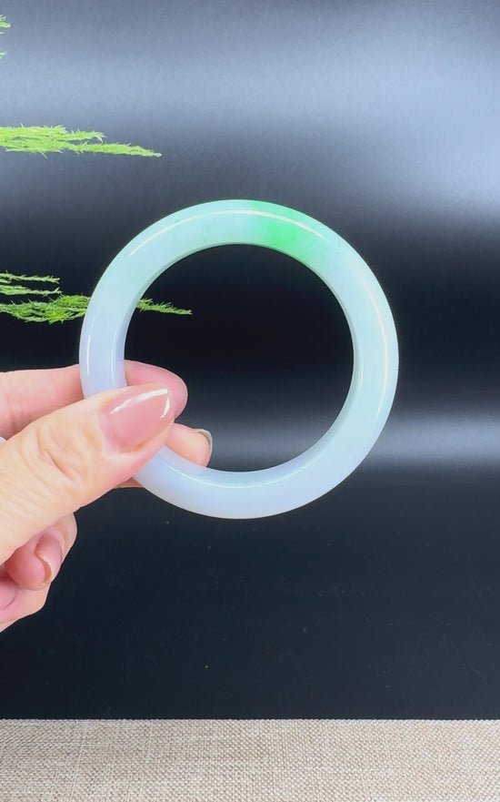 Load and play video in Gallery viewer, Genuine Burmese Lavender Green Jade Jadeite Bangle Bracelet ( 53.9mm )
