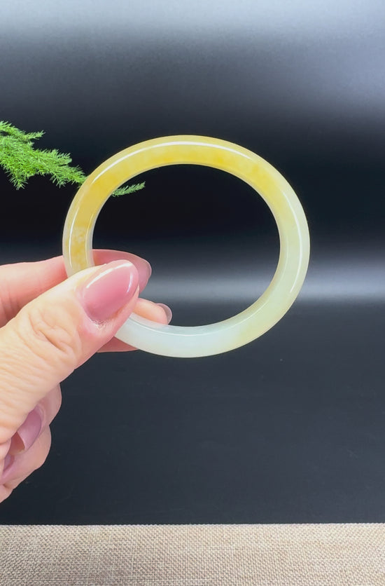 Load and play video in Gallery viewer, Genuine Burmese Icy Yellow Jade Jadeite Bangle Bracelet ( 53.8*46.8mm )
