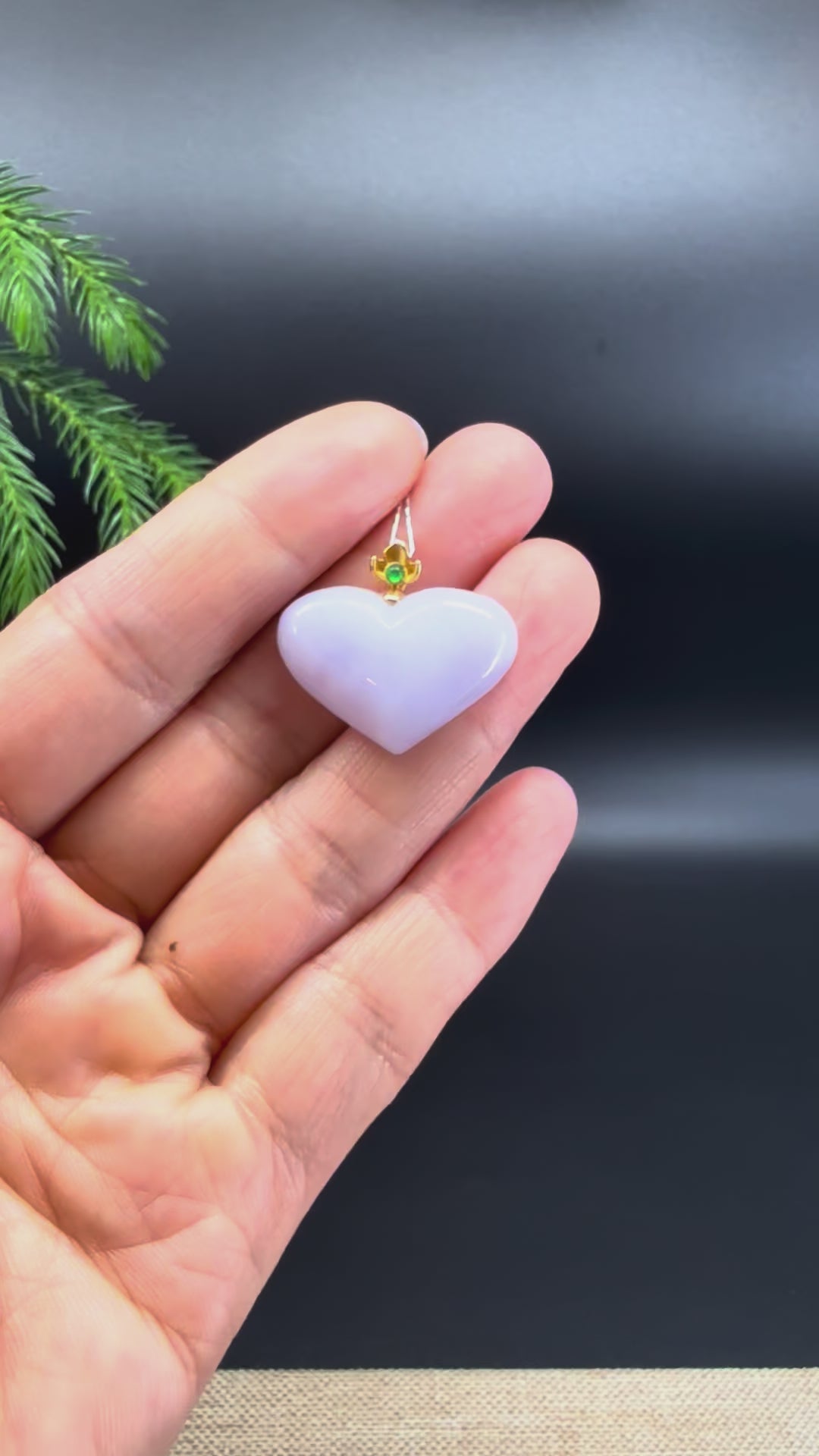 Load and play video in Gallery viewer, RealJade® Co. 18K Yellow Gold Genuine Burmese Lavender Jadeite Heart Pendant
