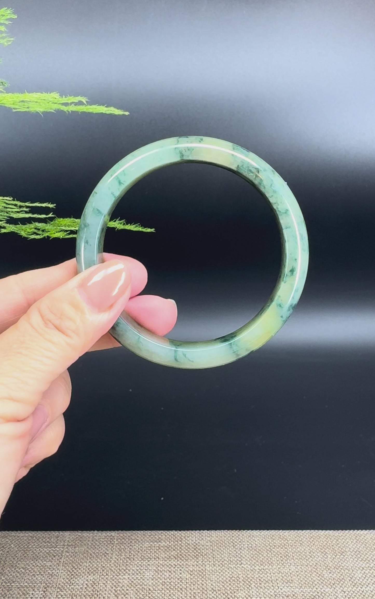 Genuine Burmese Yellow Blue Flower Jade Jadeite Bangle Bracelet ( 58.8mm )