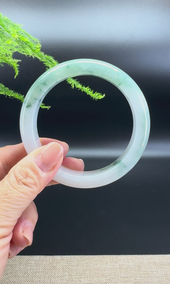 Load and play video in Gallery viewer, Genuine Burmese Icy Green Jade Jadeite Bangle Bracelet ( 58.8mm )
