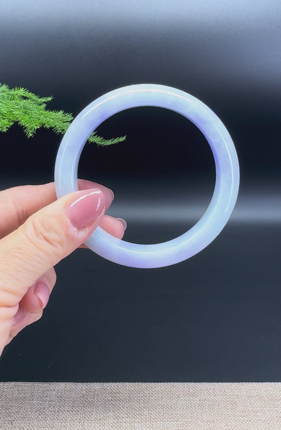 Load and play video in Gallery viewer, Genuine Burmese Lavender Jade Jadeite Bangle Bracelet (59.5mm)
