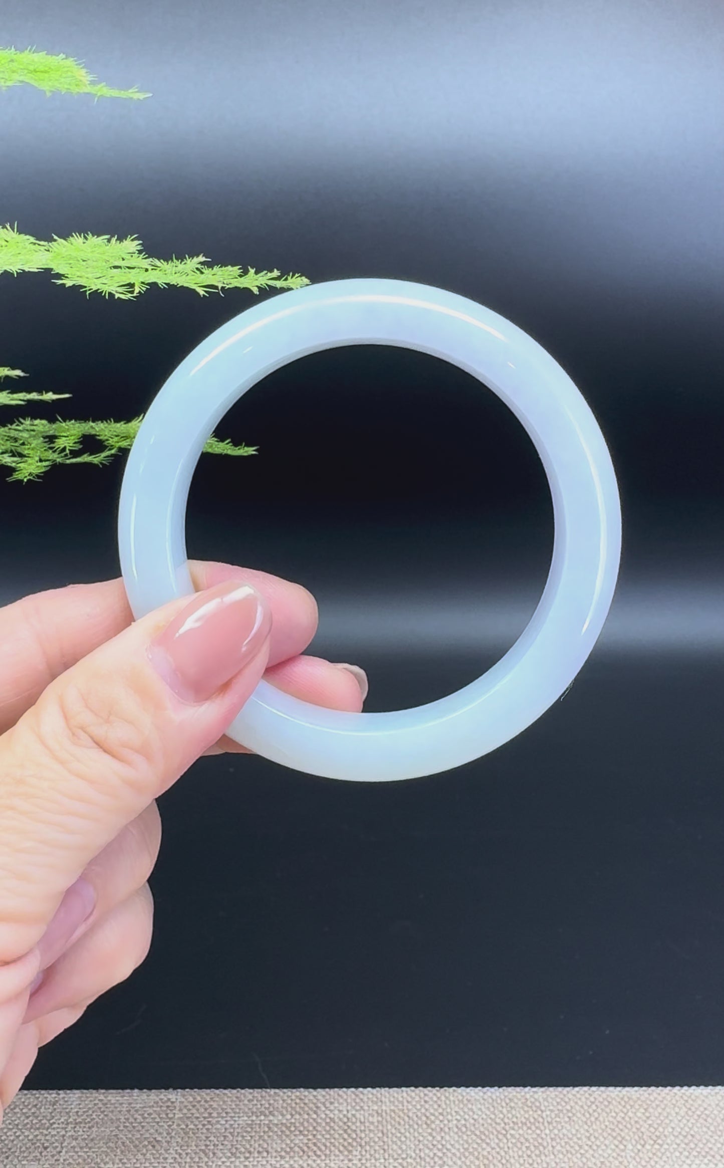 Load and play video in Gallery viewer, Genuine Burmese Lavender Green Jade Jadeite Bangle Bracelet ( 54.6mm )
