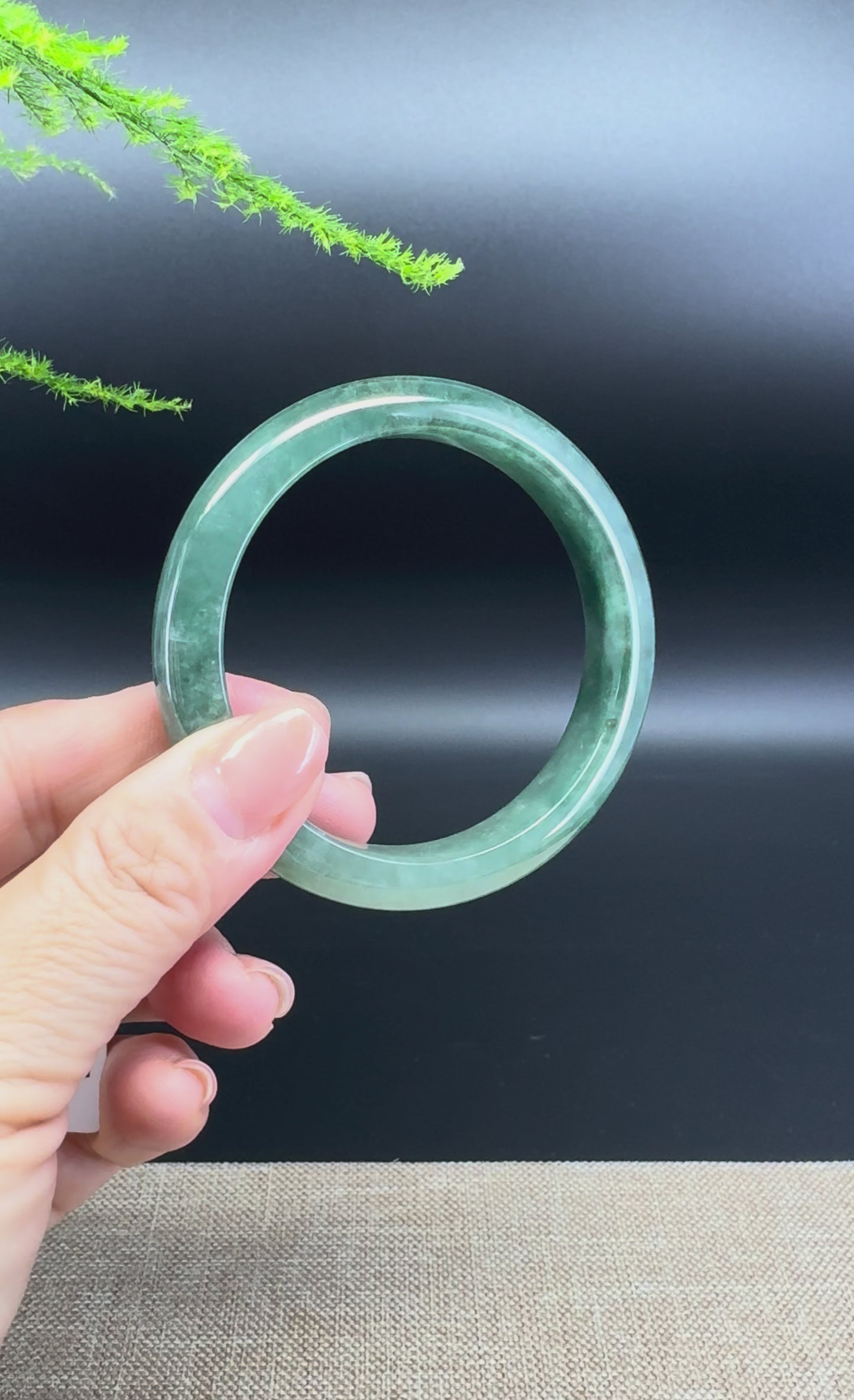 Load and play video in Gallery viewer, Genuine Burmese Green Jade Jadeite Bangle Bracelet (56.3mm)
