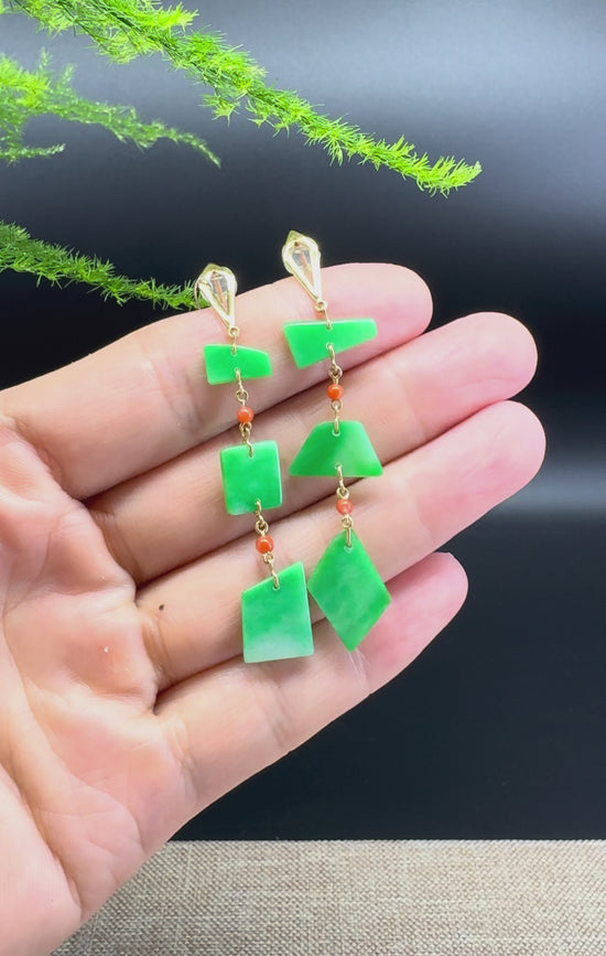 Load and play video in Gallery viewer, 18k Yellow Gold Genuine Green Jadeite Jade Earrings
