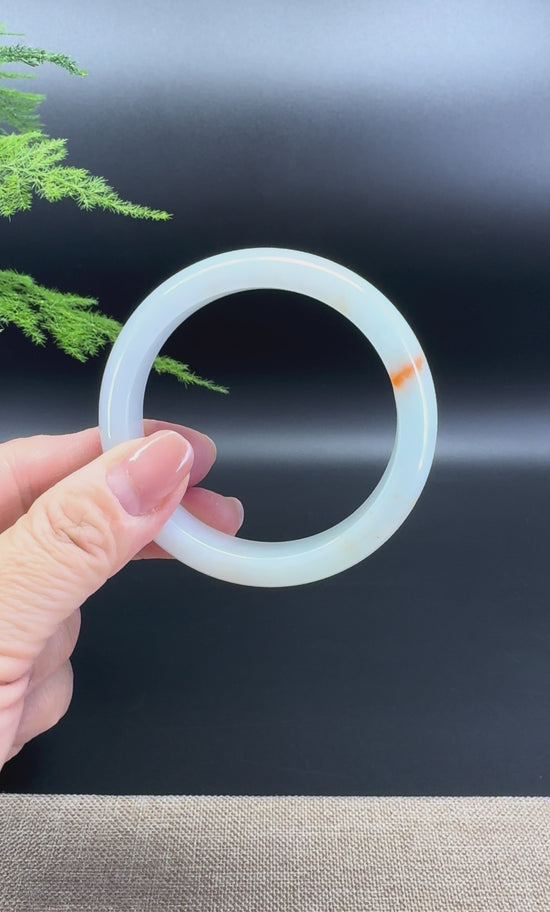 Load and play video in Gallery viewer, Genuine Burmese Apple Green Jade Jadeite Bangle Bracelet ( 53.4mm )
