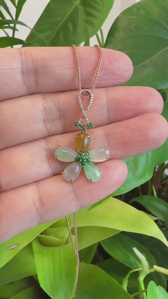 Load and play video in Gallery viewer, RealJade® &amp;quot;Multi-colored flower&amp;quot; 18k Rose Gold Genuine Mixed Color Burmese Jadeite Lucky Flower Necklace
