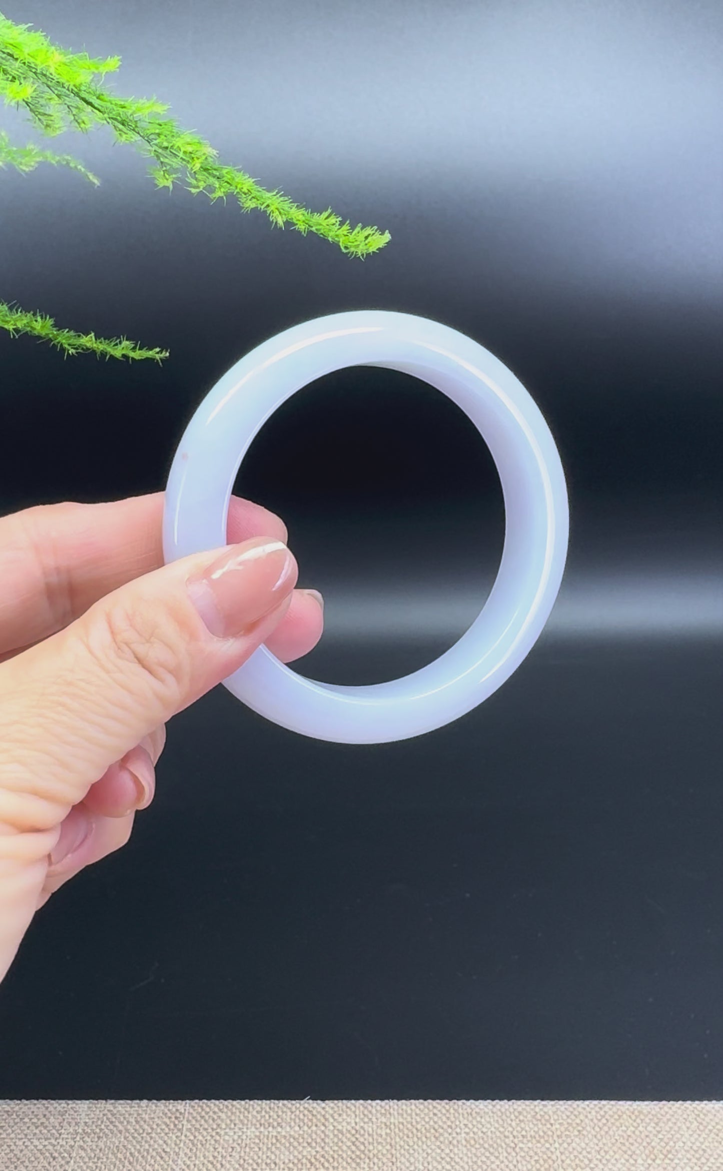 Load and play video in Gallery viewer, Genuine Burmese Lavender Jade Jadeite Bangle Bracelet (56.5mm)
