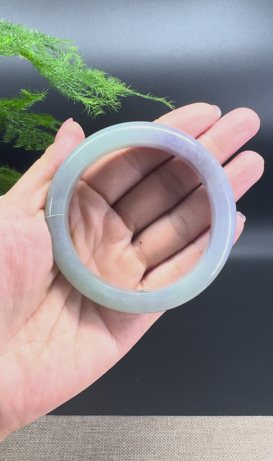 Load and play video in Gallery viewer, Genuine Burmese Lavender Green Jade Jadeite Bangle Bracelet (57.4mm)
