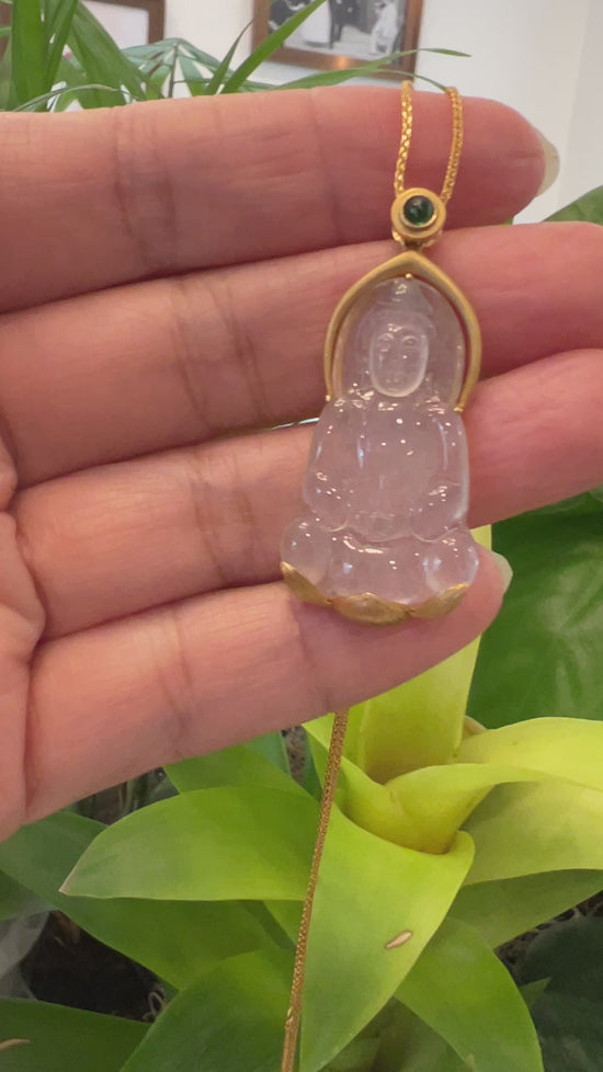 Load and play video in Gallery viewer, RealJade® Co. 14k Gold &amp;quot;Goddess of Compassion&amp;quot; Genuine Burmese Jadeite Jade Guanyin Necklace
