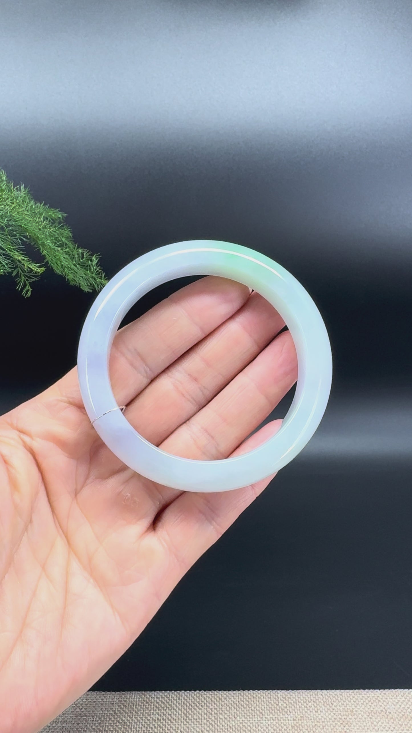 Load and play video in Gallery viewer, Genuine Burmese Lavender Green Jadeite Jade Bangle Bracelet ( 55.3mm )
