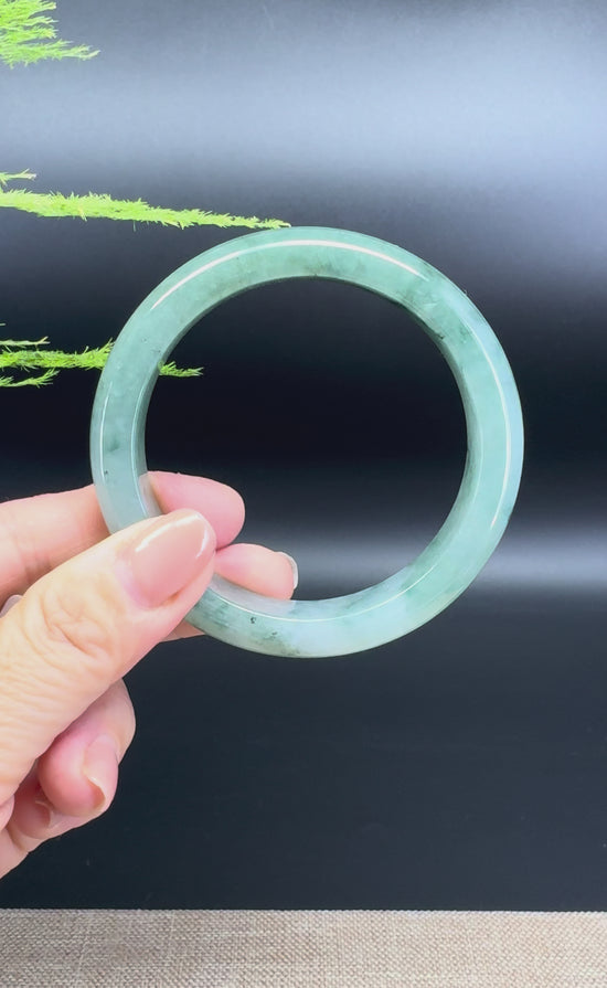 Load and play video in Gallery viewer, Genuine Burmese Oil Green Jade Jadeite Bangle Bracelet ( 58.3mm )
