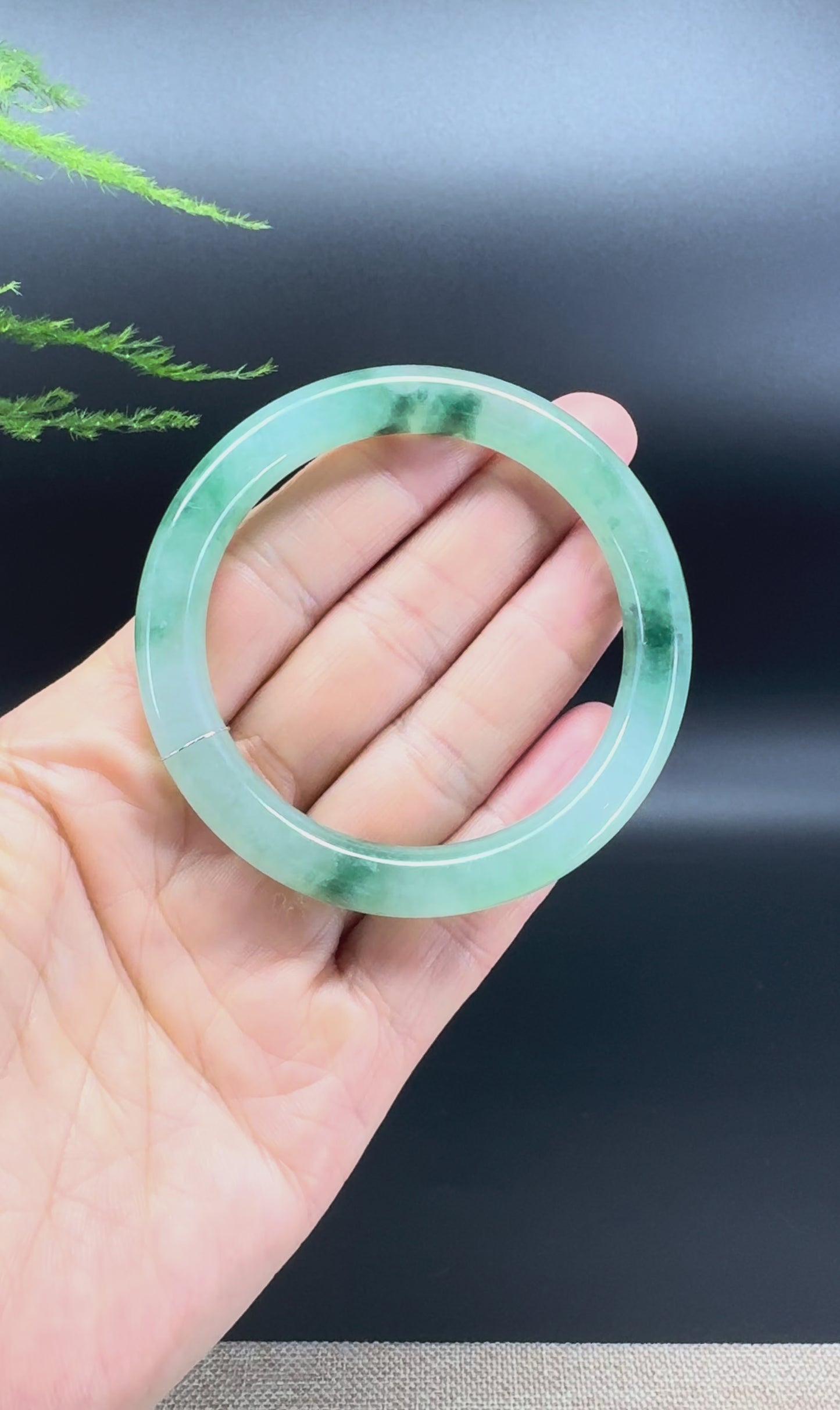 Load and play video in Gallery viewer, Genuine Burmese Oil Green Jade Jadeite Bangle Bracelet ( 53.6mm )
