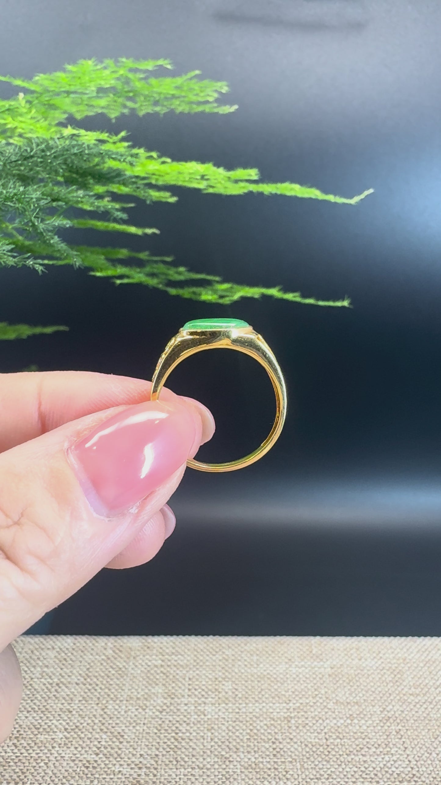 Load and play video in Gallery viewer, RealJade® &amp;quot;Signature Signet&amp;quot; 18K Yellow Gold  Green Jadeite Jade Ring

