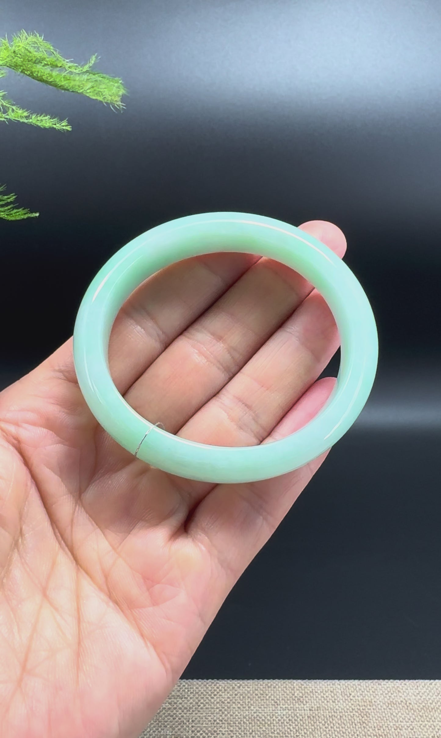 Genuine Burmese Green Jadeite Jade Bangle Bracelet ( 53.6*47.6mm )