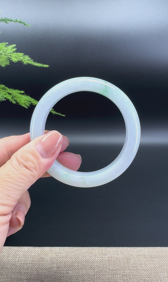 Load and play video in Gallery viewer, Genuine Burmese Icy Green Jade Jadeite Bangle Bracelet ( 53.7mm )
