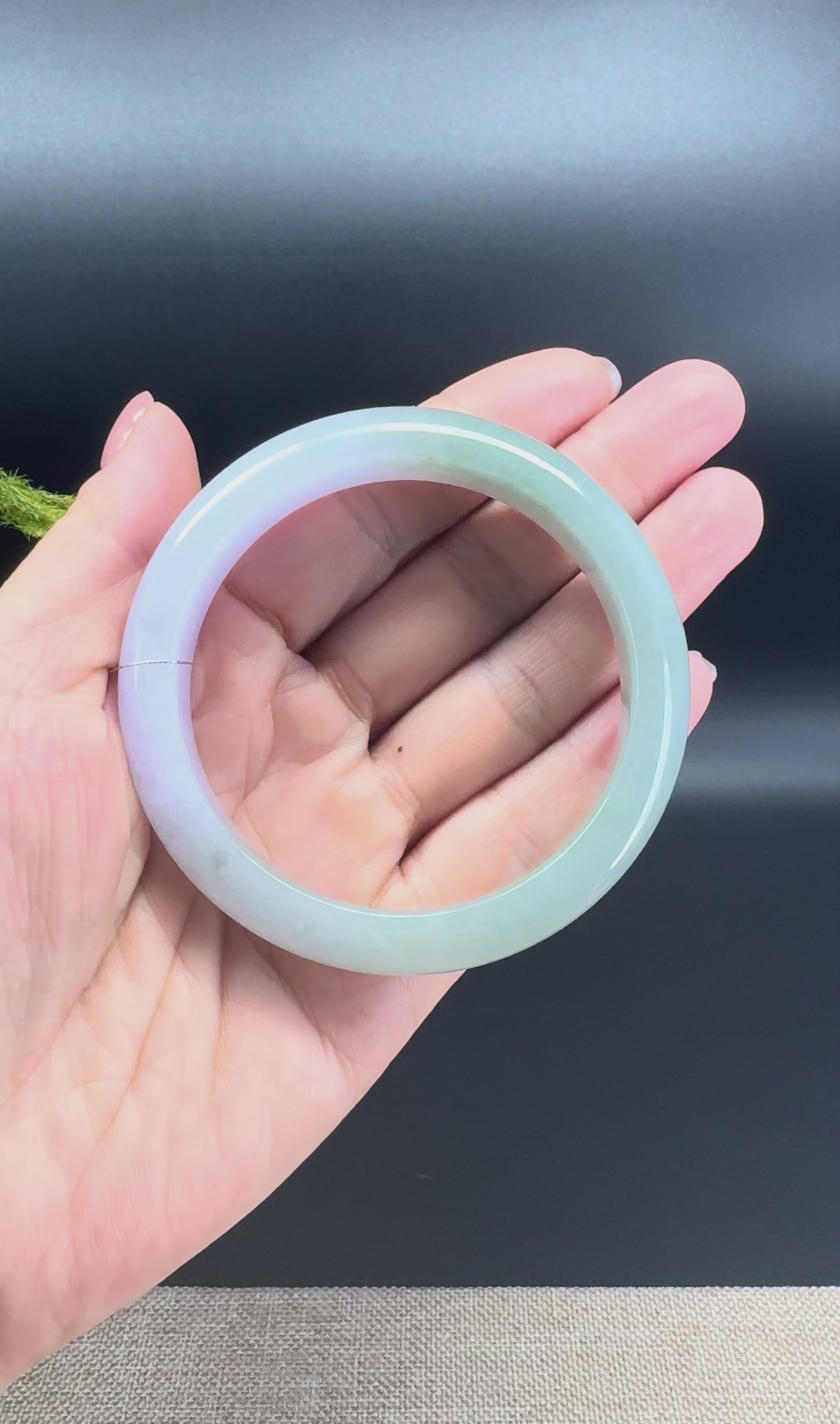 Load and play video in Gallery viewer, Genuine Burmese Lavender Green Jade Jadeite Bangle Bracelet ( 57.5mm )
