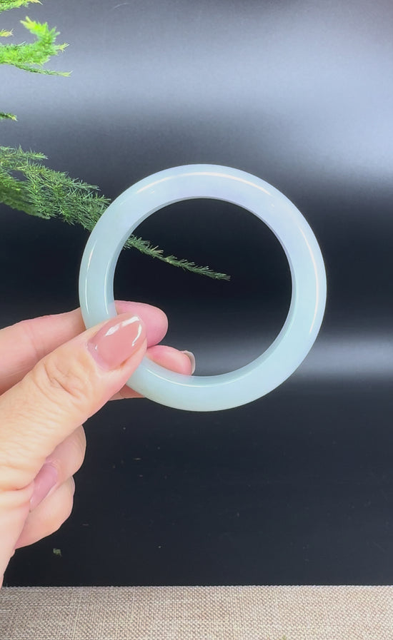 Load and play video in Gallery viewer, Genuine Burmese Lavender Green  Jade Jadeite Bangle Bracelet ( 54.1mm )
