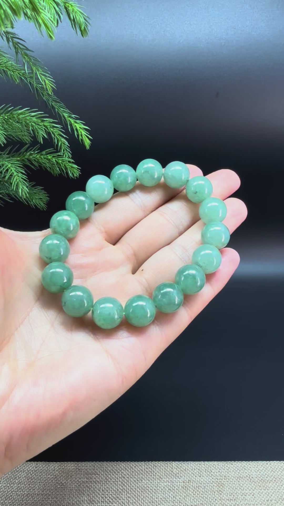 RealJade® Co. Genuine Jadeite Jade Round Green Beads Bracelet (12.3mm)
