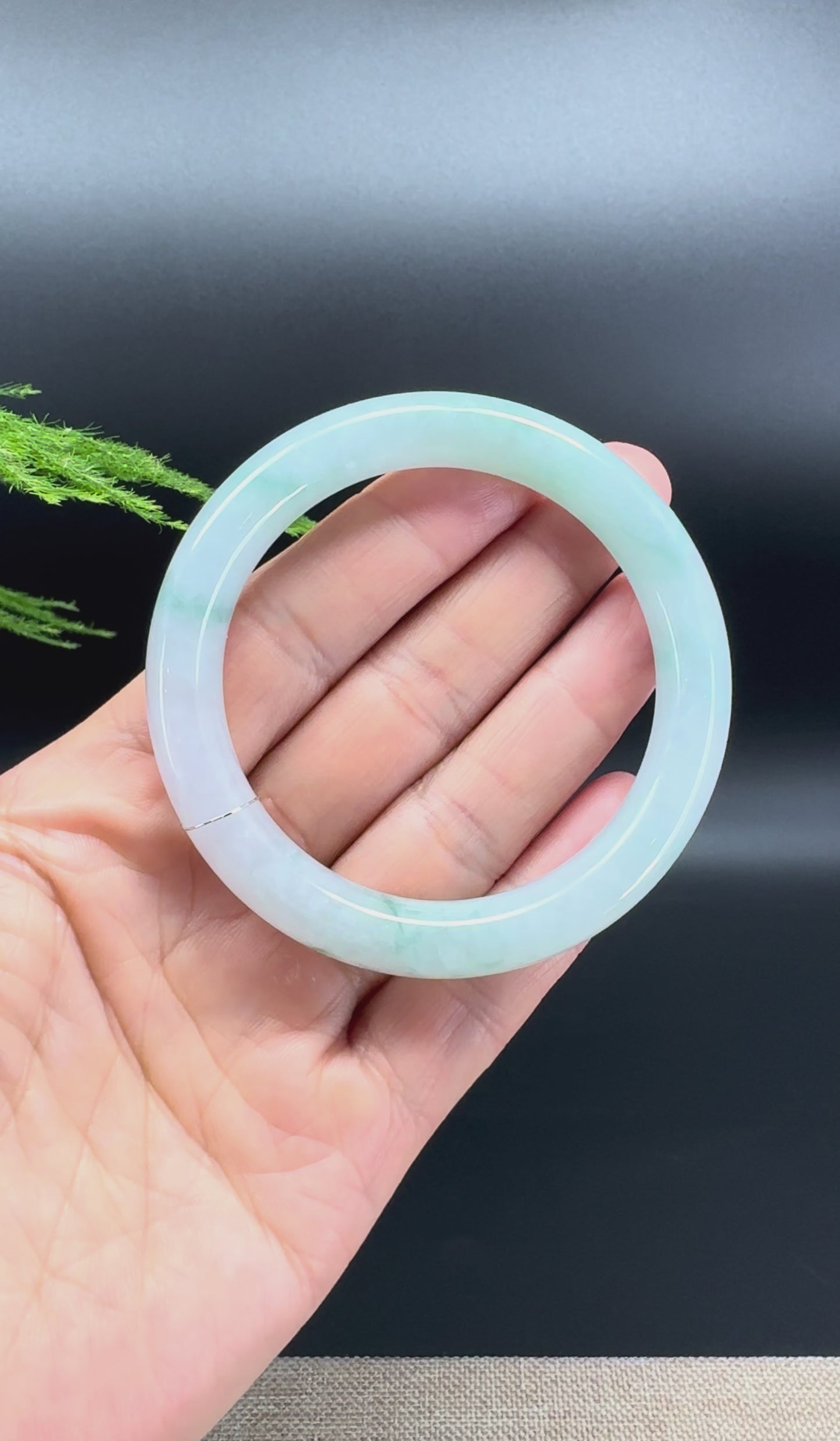 Load and play video in Gallery viewer, Genuine Burmese Icy Green Jade Jadeite Bangle Bracelet ( 53.8mm )
