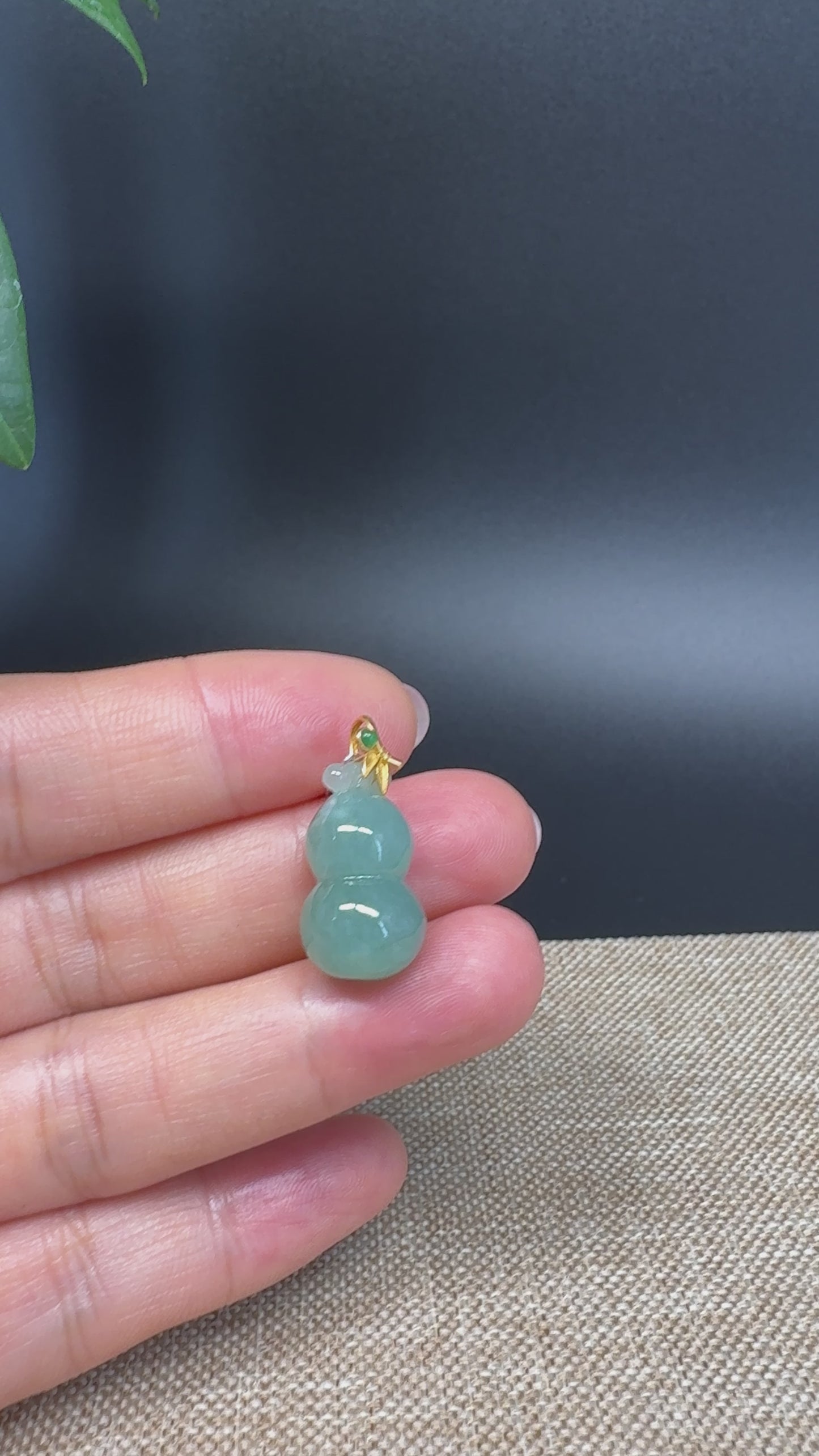 RealJade® Co. Genuine Green Jadeite Jade Good Luck Hulu Bottle Gourd Necklace With 18K Yellow Gold Bail