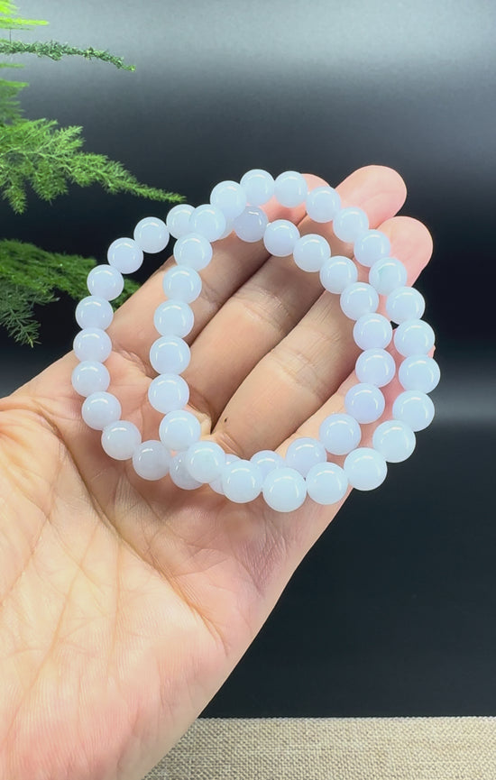 Load and play video in Gallery viewer, Natural Jadeite Jade Round Lavender Beads Bracelet ( 7.5 mm )
