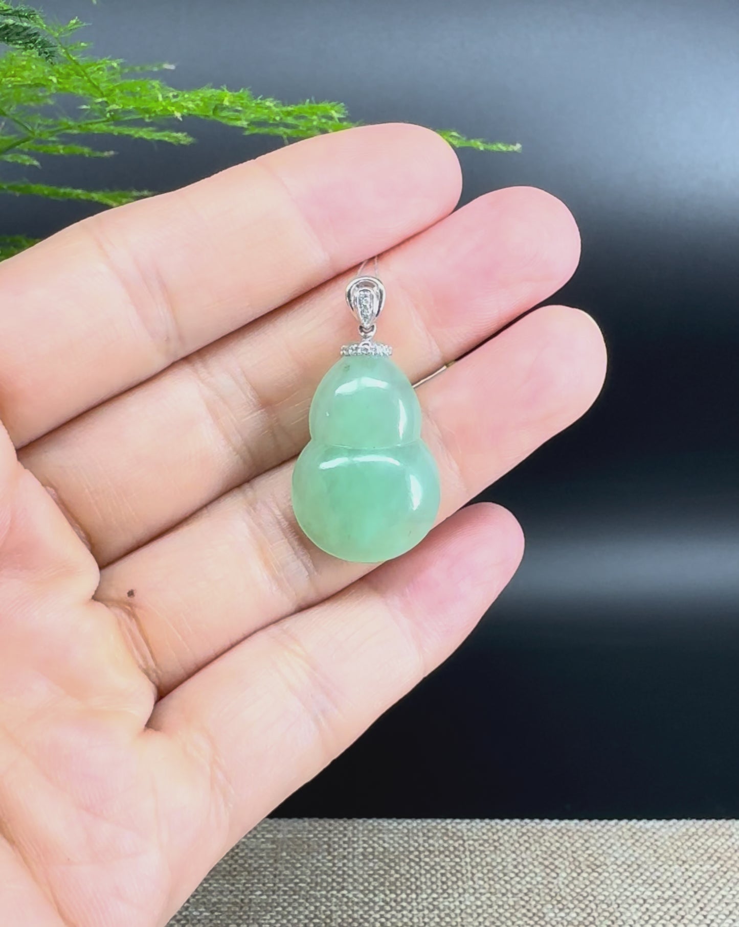 RealJade® Co. Genuine Green Jadeite Jade Good Luck Hulu Bottle Gourd Necklace With 18K White Gold Bail