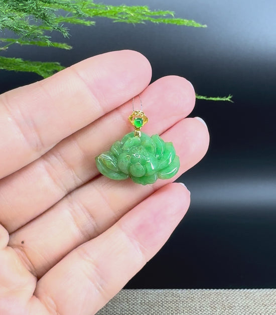 Load and play video in Gallery viewer, RealJade® Co. Genuine Green Jadeite Jade Good Lotus Necklace With 18K Yellow Gold Bail
