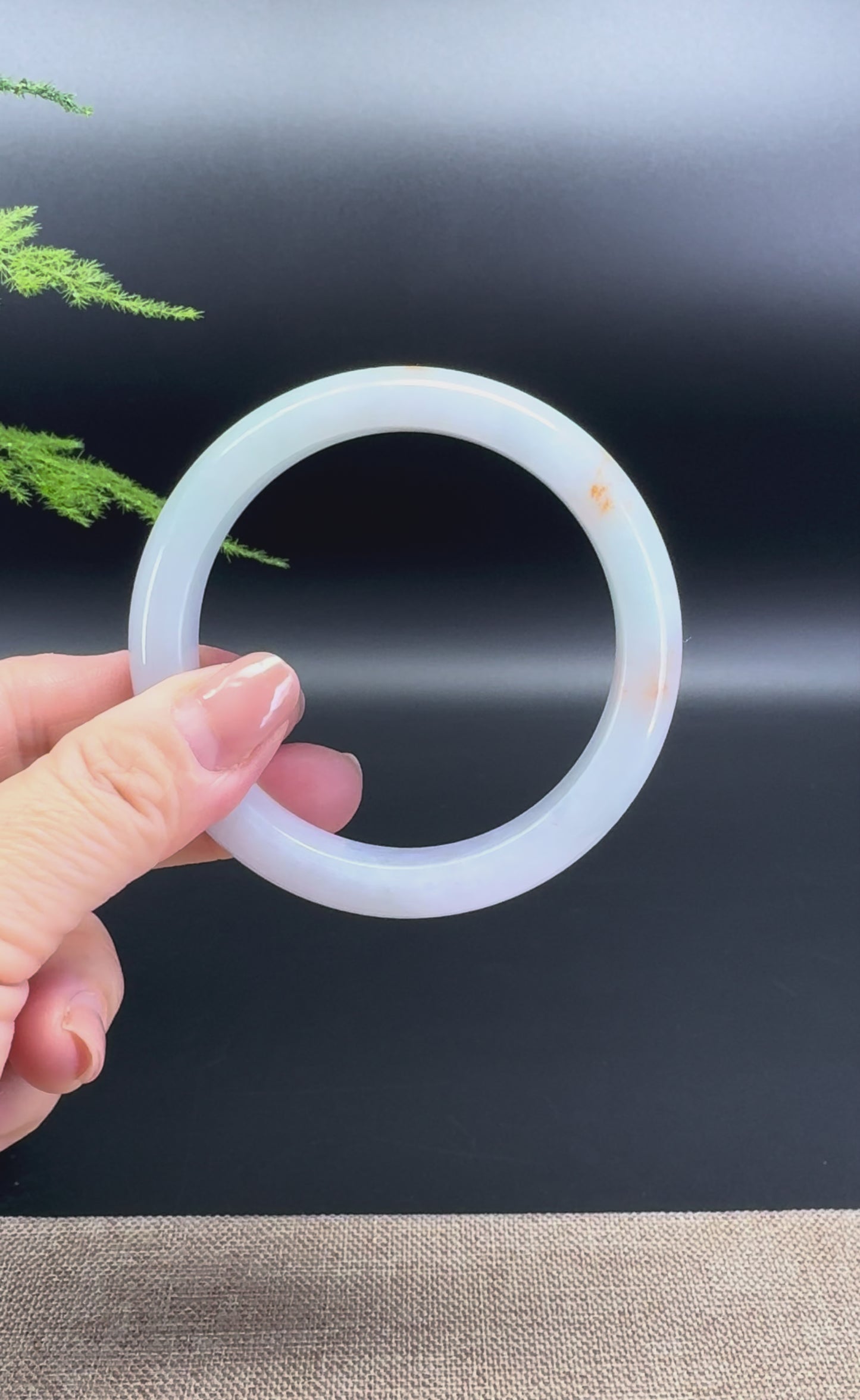 Load and play video in Gallery viewer, Genuine Burmese Lavender Red Green Jade Jadeite Bangle Bracelet ( 60.5mm )
