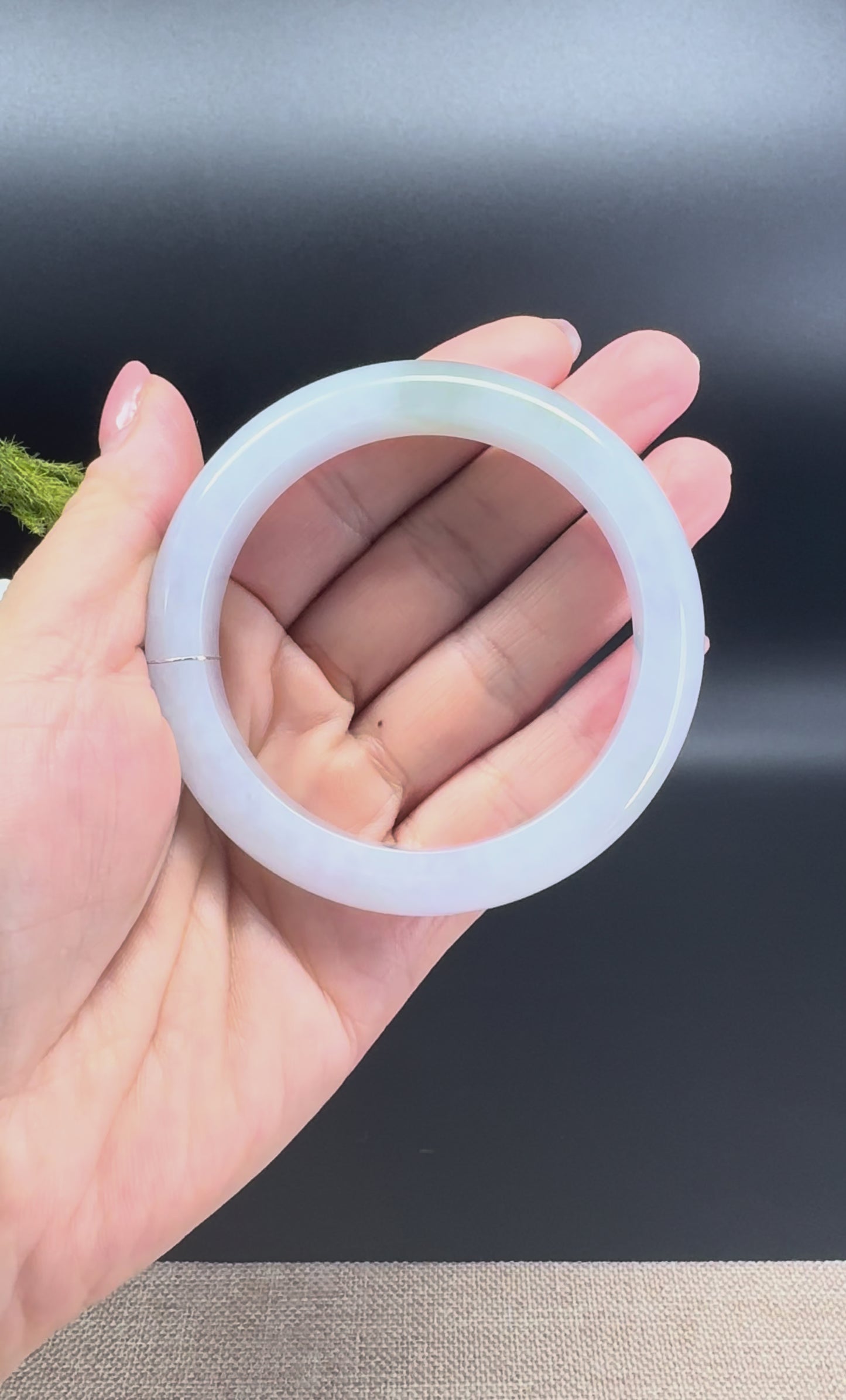 Load and play video in Gallery viewer, Genuine Burmese Lavender Green Jade Jadeite Bangle Bracelet ( 57.1mm )
