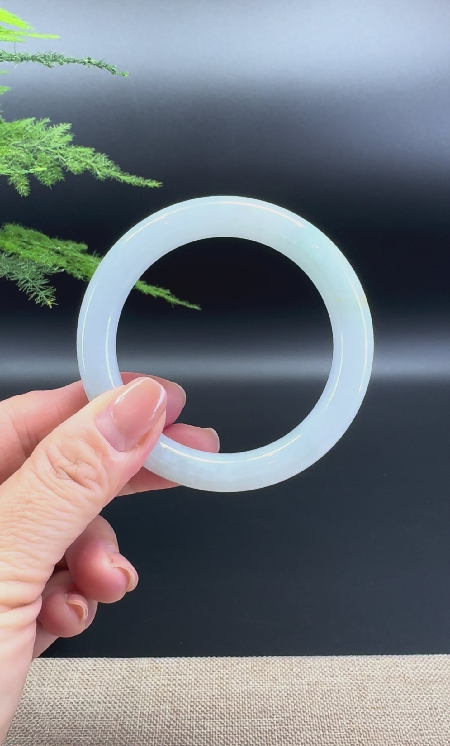 Load and play video in Gallery viewer, Genuine Burmese Icy Green Jade Jadeite Bangle Bracelet (52.7mm)
